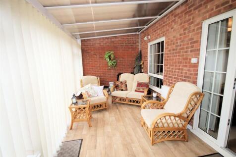 Upvc &amp; Brick Conservatory