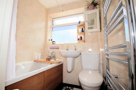 Ground Floor Family Bathroom