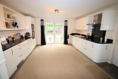 View of Kitchen/Breakfast Room