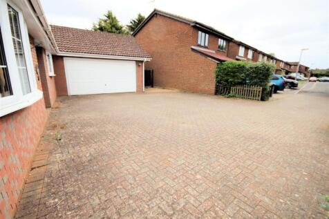 View of Frontage &amp; Driveway Parking