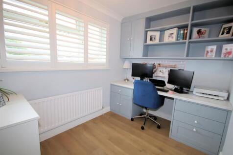 10ByfieldClose-B4-1.jpg