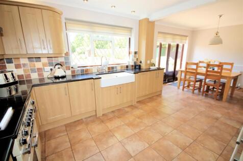 View of Kitchen/Breakfast Room