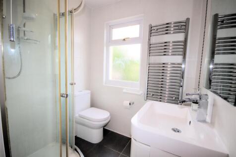 Family Shower Room