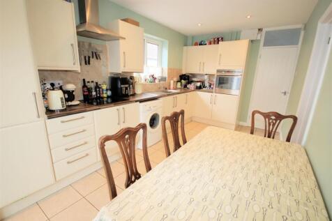 View of Kitchen/Breakfast Room