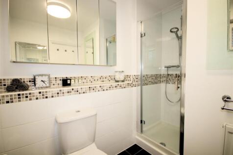 View of En-suite Shower Room
