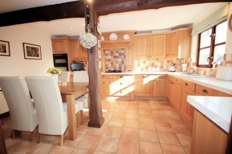 View of Kitchen/Breakfast Room