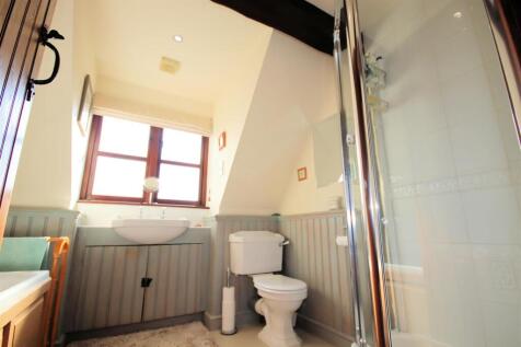 En-suite Bathroom