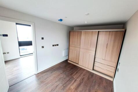 Marketing - Un Furn 3.jpg