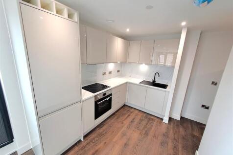 Marketing - Un Furn 5.jpg