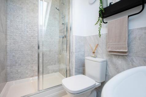 En suite shower room