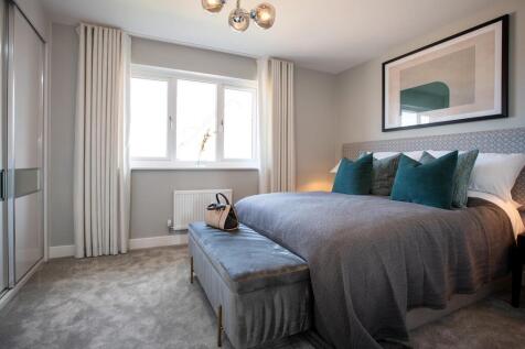Second double bedroom, ideal as a spare room for friends and family