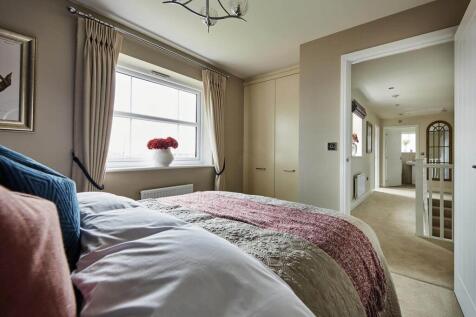 A second double bedroom also hosts an en-suite, great for guests