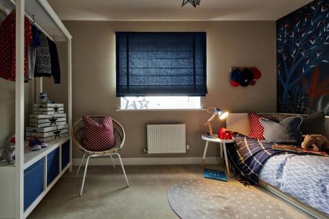 A fourth double bedroom means you don&#39;t need to compromise on space