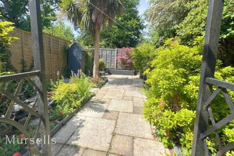Property Image 11