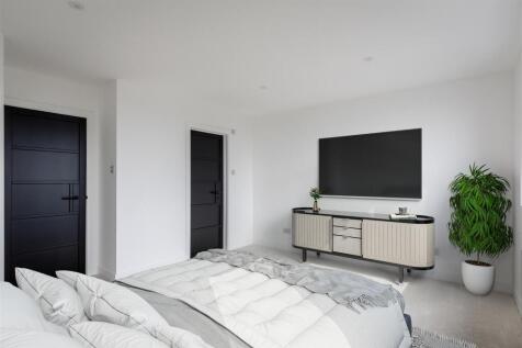 Principal bedroom