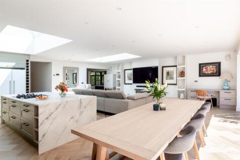 Kitchen / living room