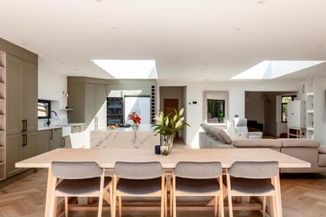 Kitchen / living room