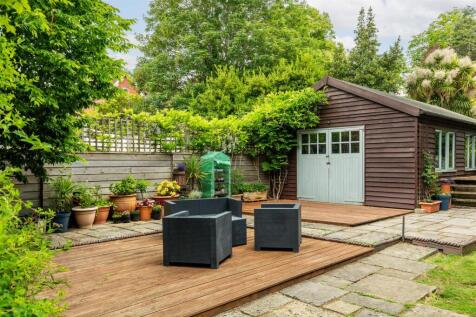 Summer house