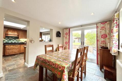 WhatsApp Image 2025-09-26 at 13.51.27_cedbedf2.jpg