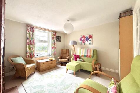 WhatsApp Image 2025-09-26 at 13.51.27_8cdf5444.jpg