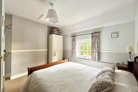 WhatsApp Image 2025-09-26 at 13.51.27_d6b0d110.jpg