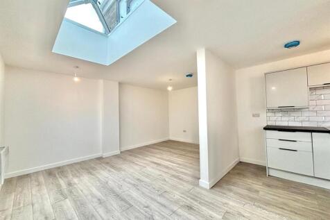 WhatsApp Image 2025-10-25 at 12.55.09_9293e960.jpg