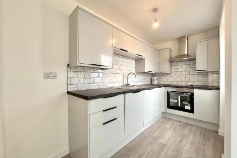 WhatsApp Image 2025-10-25 at 12.55.09_8333f04a.jpg