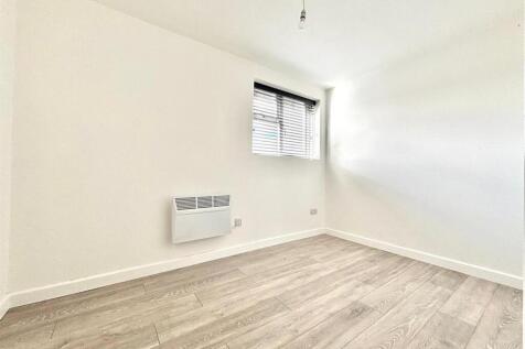 WhatsApp Image 2025-10-25 at 12.55.09_2e575600.jpg