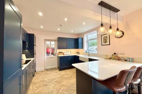 WhatsApp Image 2025-10-31 at 15.07.30_ae415382.jpg