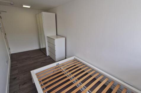Bedroom 2a