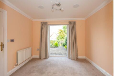 2024.09.24 2 Newlyn Close, BR6 9XN-8570.jpg