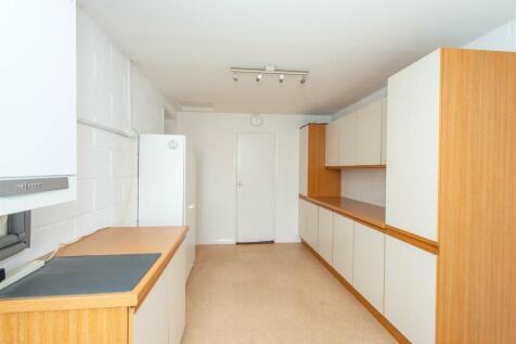 2024.09.24 2 Newlyn Close, BR6 9XN-8587.jpg