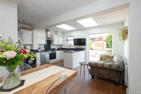 2025.08.22 - 71 Borkwood Way, BR6 9PE-1949.jpg
