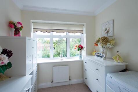 2025.10.14 - 4 Alma Barn Mews, BR6 7FE-2669.jpg