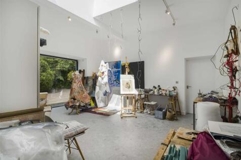 Art Studio