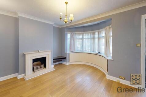 Selby-Chase-Living-Room 1 copy.jpg