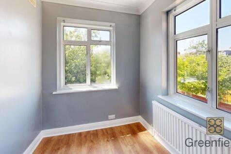 Selby-Chase-Bedroom copy.jpg