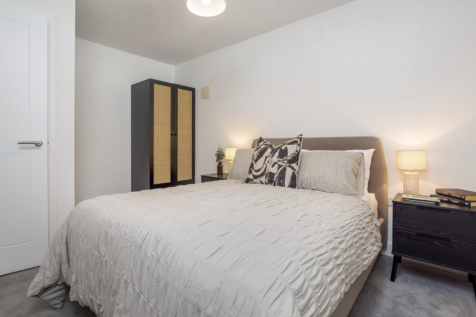 Farehurst Park Show Apartment - Second Bedroom