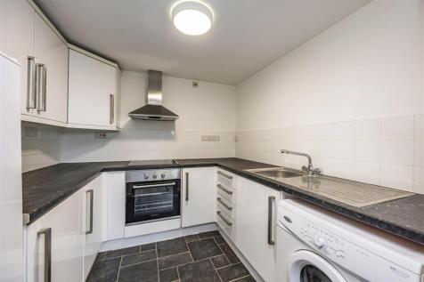 Flat310SheridanCourt-12.jpg