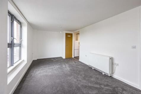 Flat310SheridanCourt-14.jpg