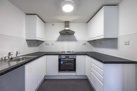 Flat407SheridanCourt-7.jpg