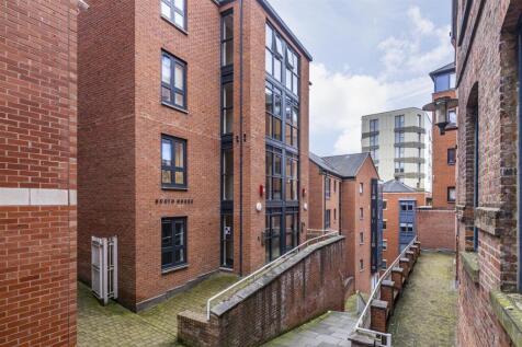 3BoothHouse-8.jpg