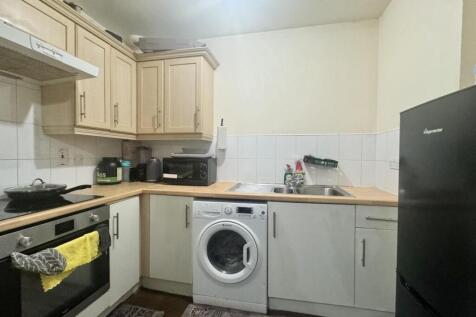 KITCHEN.jpg
