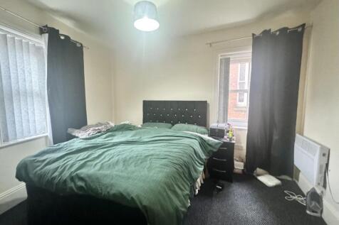 PRIMARY BEDROOM.jpg
