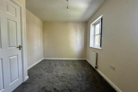 BEDROOM ONE.jpg