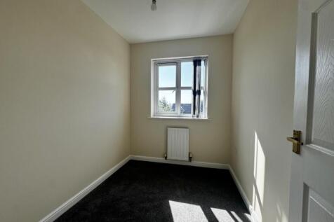 BEDROOM THREE.jpg