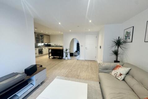 LOUNGE-KITCHEN 2.jpg