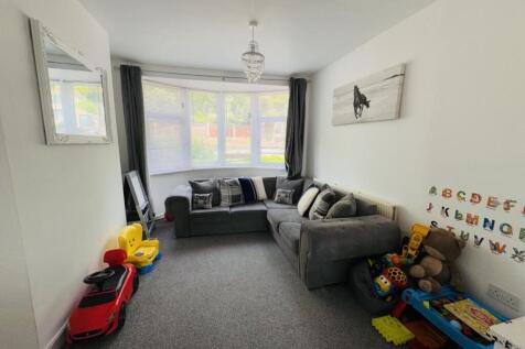 RECEPTION ROOM.jpg