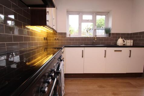 Fitted Kitchen