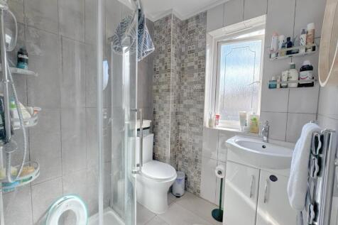 EN-SUITE.jpg